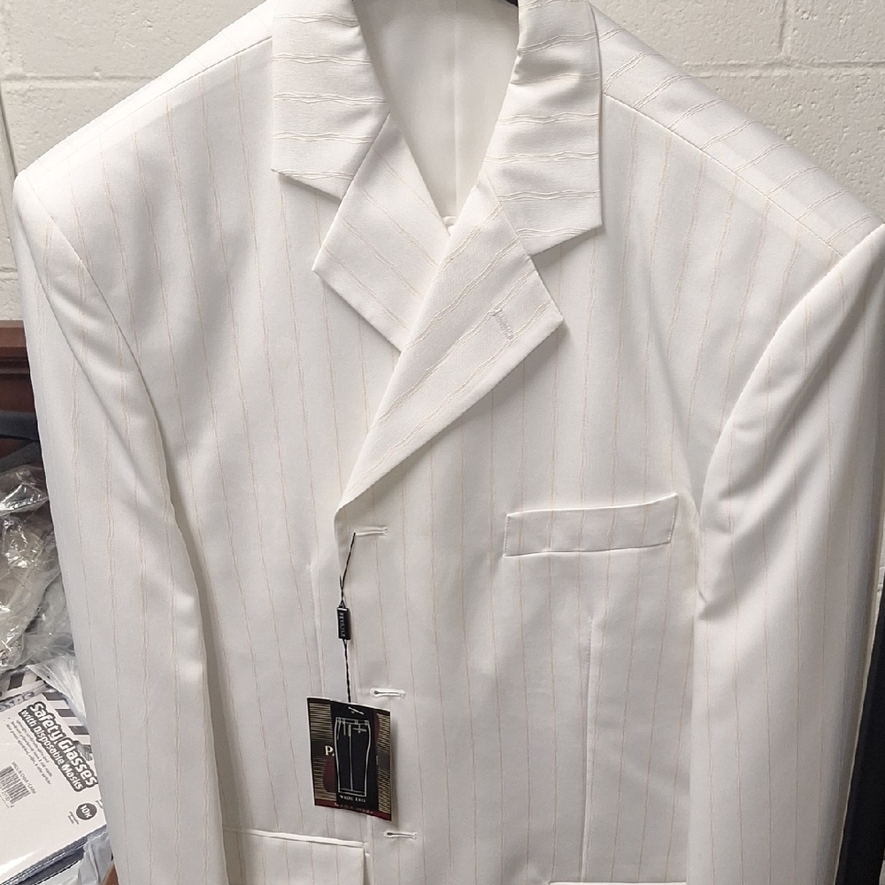 Elegant White Pinstripe Men's Suit